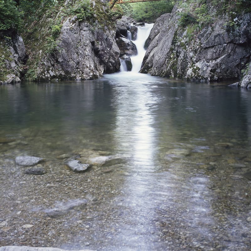 Timon-Waelchli-Flussbestattung-03